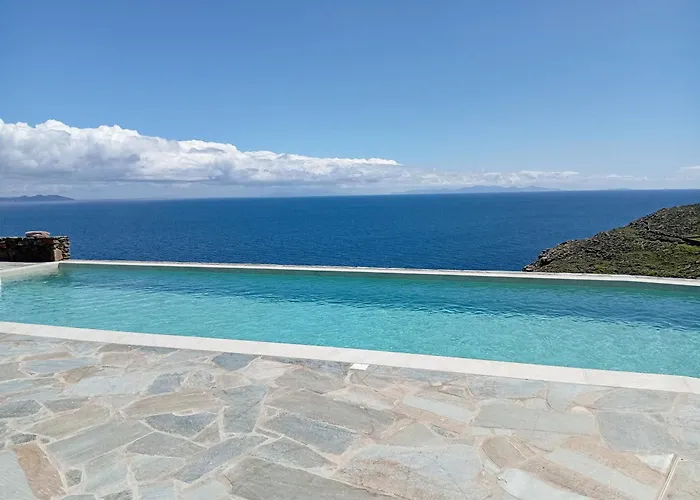 Mandrokathisio Sifnos * Chrisopigi (Sifnos)