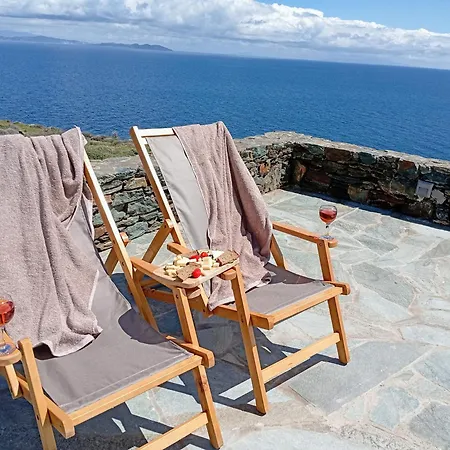 Mandrokathisio Sifnos Chrisopigi (Sifnos)