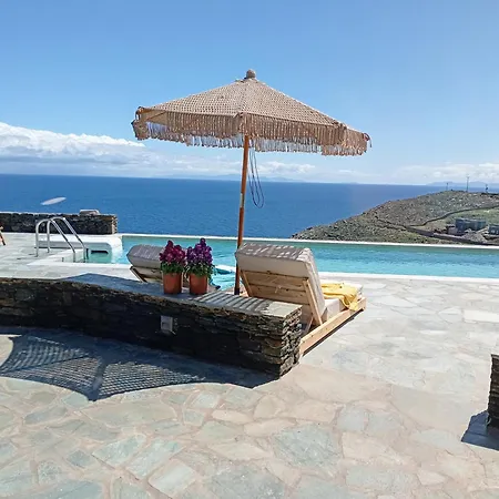 Mandrokathisio Sifnos Chrisopigi (Sifnos)