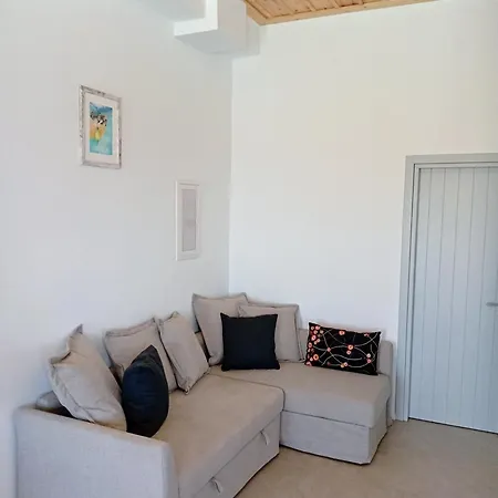 Mandrokathisio Sifnos *